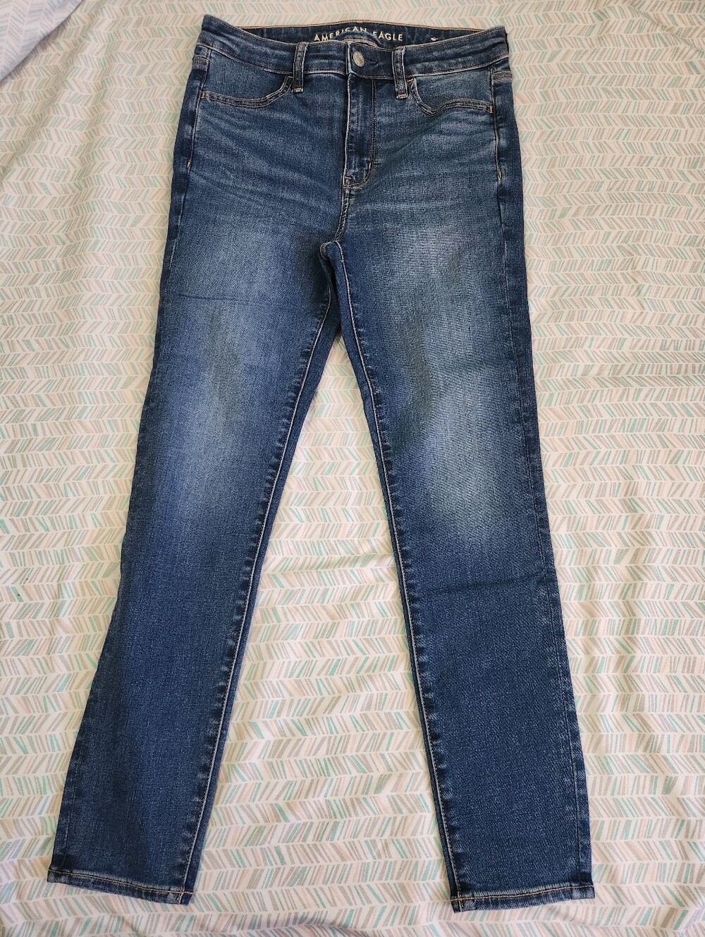 American Eagle Outfitters Women’s Dark Blue Skinny Jeans